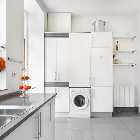 Altido Chic 3br With Bbq And 2 Terraces In