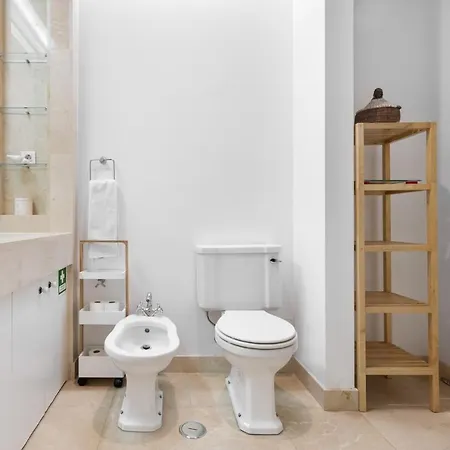 Altido Chic 3br With Bbq And 2 Terraces In